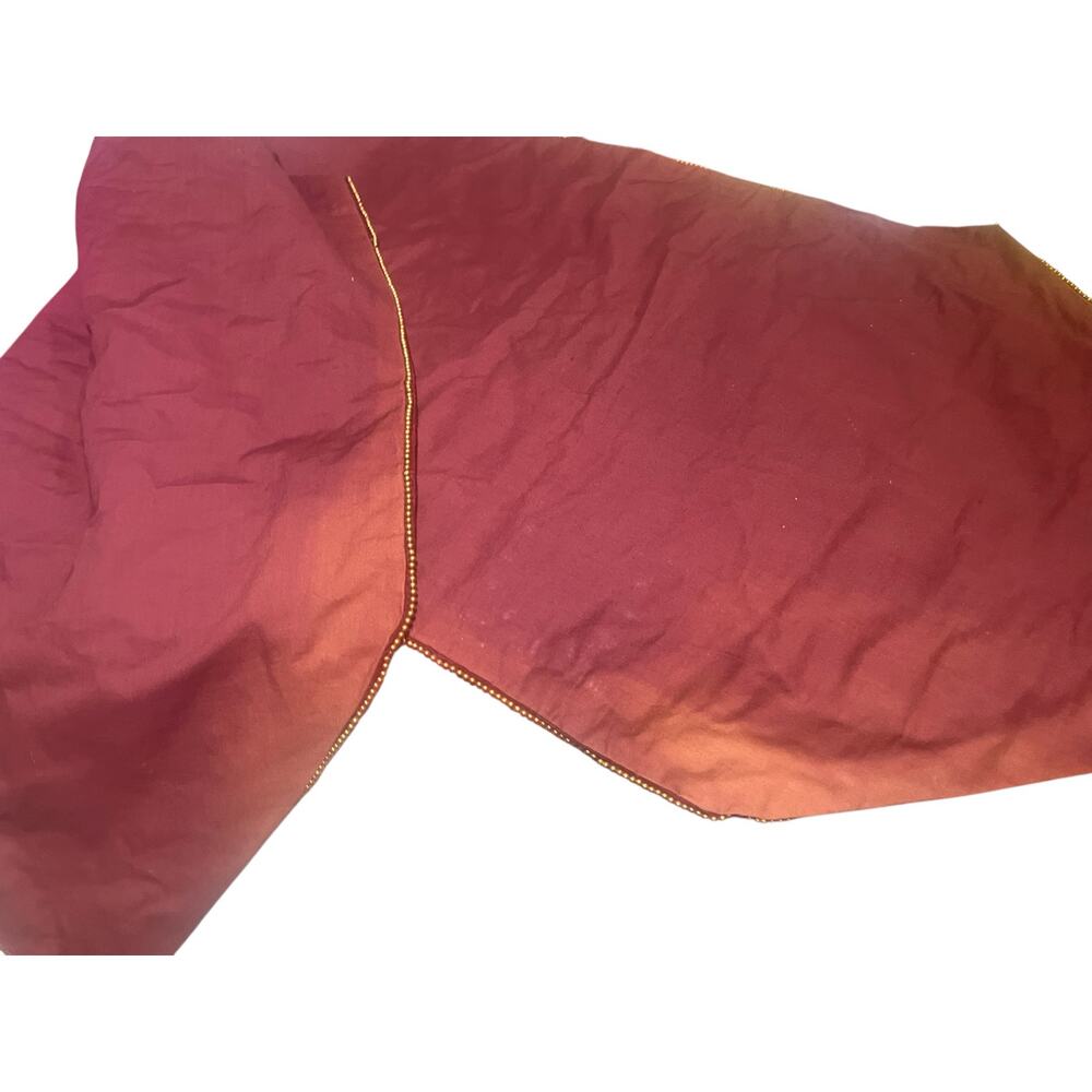 Set of Two Vintage Borcata Table Runners Brown and Burgundy w/ Tassels - Picture 9 of 9